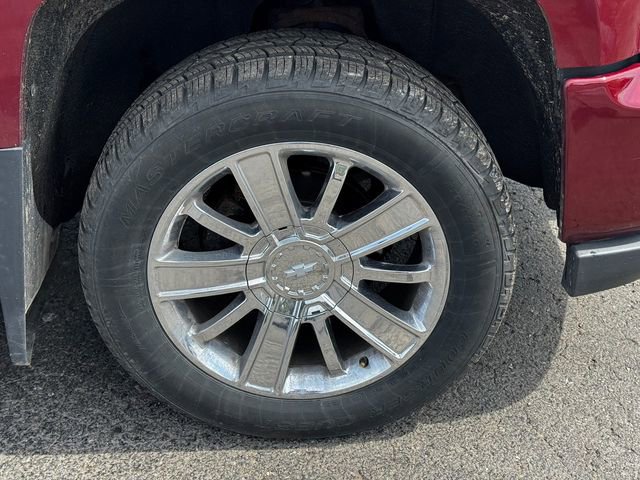 Used 2017 Chevrolet Silverado 1500 High Country AWD/4WD image 9