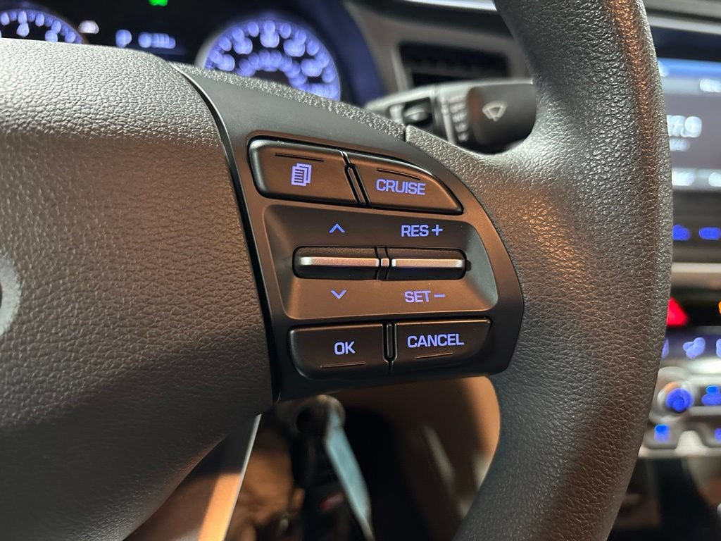 Used 2020 Hyundai Elantra SEL w/ Winter Weather Package FWD image 22