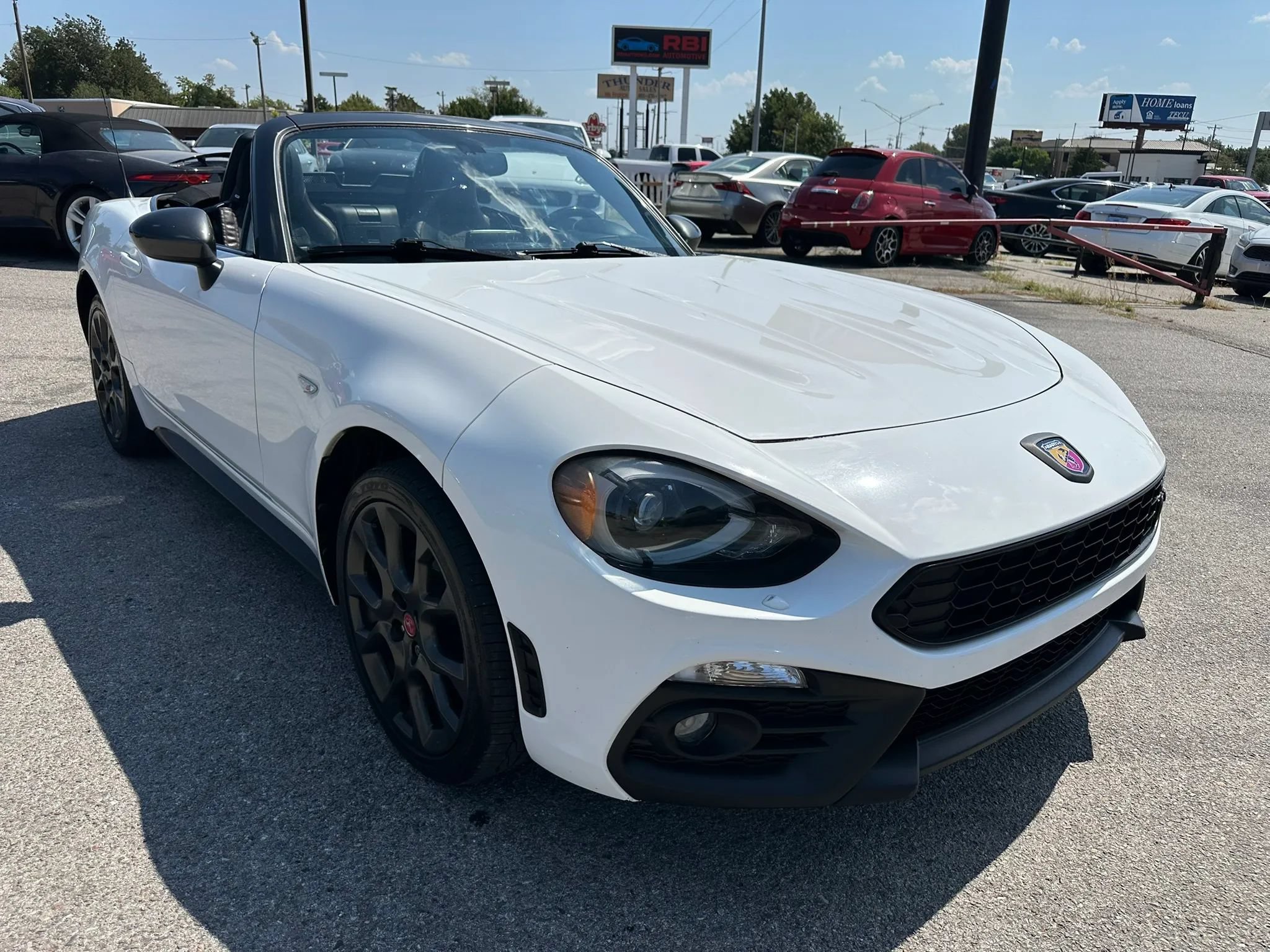 Used 2018 FIAT 124 Spider Abarth w/ Convenience Group RWD image 36
