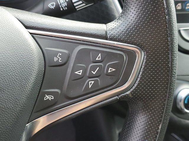 Used 2025 Chevrolet Malibu LT FWD image 13