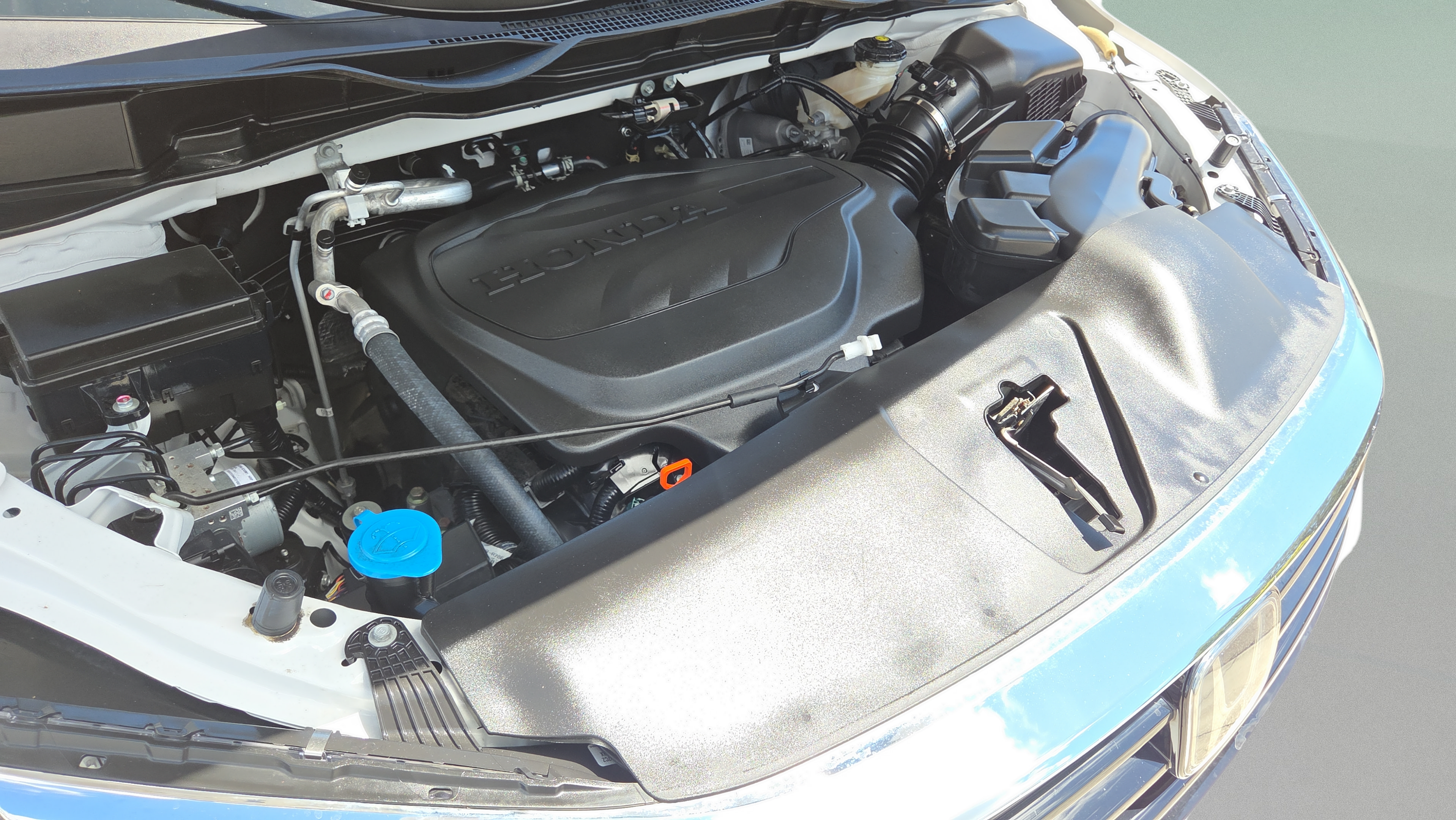 Used 2023 Honda Odyssey EX-L image 18