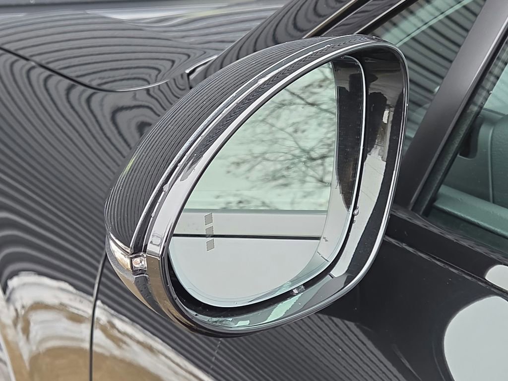 Certified 2026 Porsche Cayenne Coupe image 29