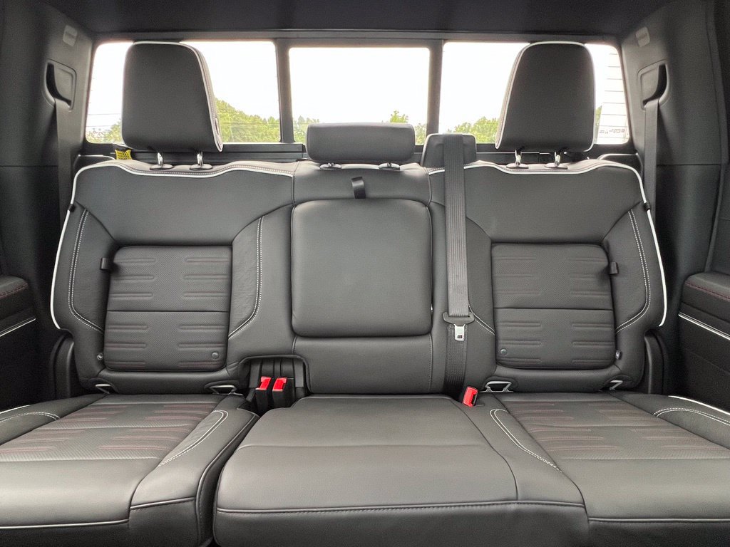 New 2026 GMC Sierra 1500 AT4X AWD/4WD image 15