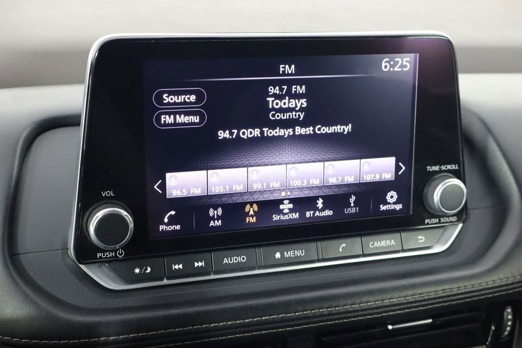 Used 2023 Nissan Rogue SV FWD image 28