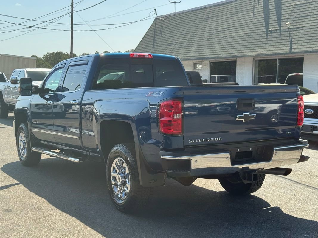 Used 2019 Chevrolet Silverado 2500 LTZ w/ LTZ Plus Package image 6