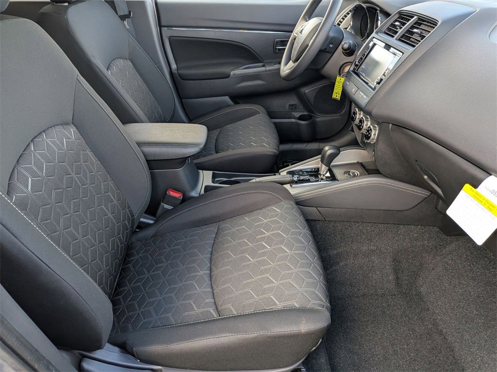 New 2025 Mitsubishi Outlander Sport ES image 27