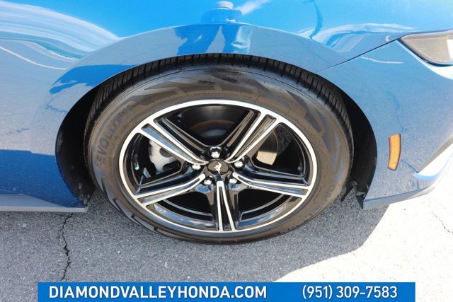 Used 2024 Ford Mustang Convertible image 30