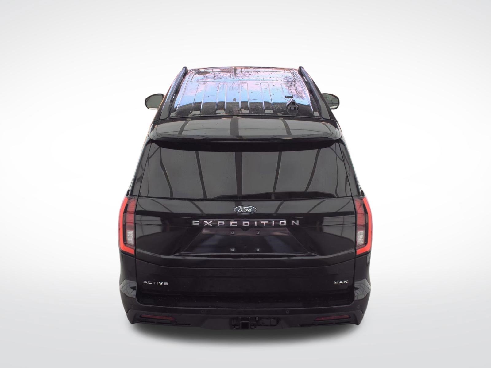Used 2025 Ford Expedition Max Active AWD/4WD image 6