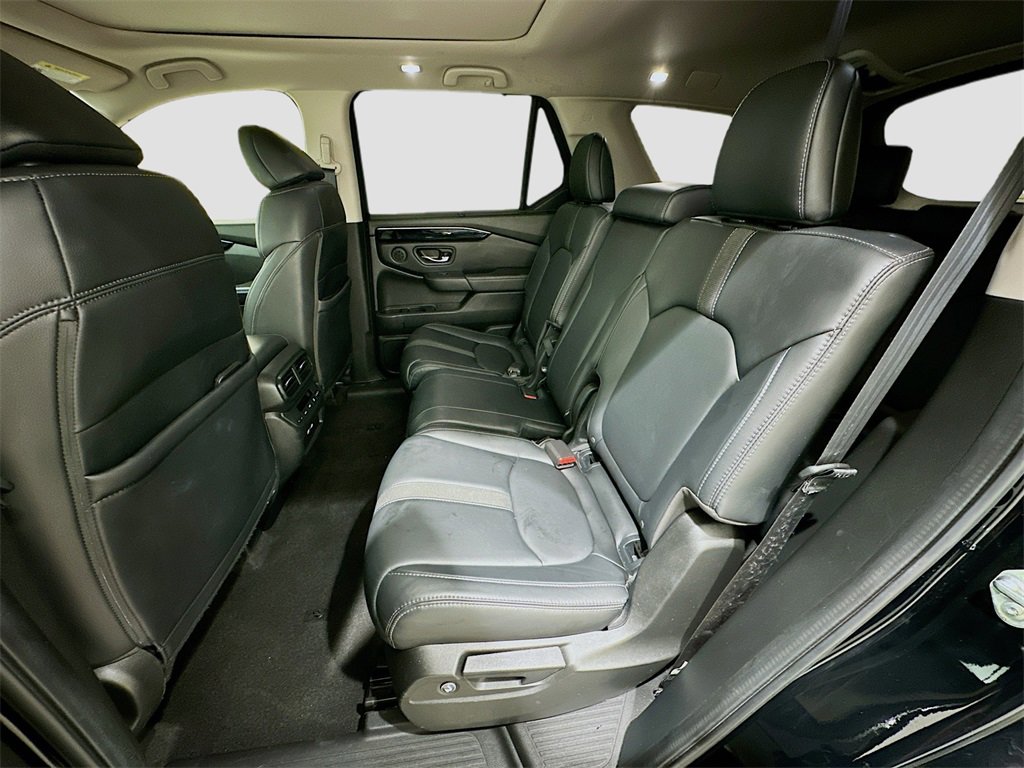 Used 2023 Honda Pilot Touring image 26