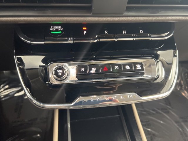 Certified 2023 Lincoln Corsair AWD w/ Equipment Group 101A image 19