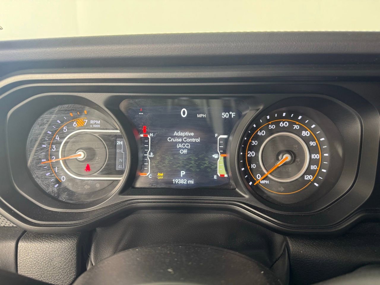 Used 2025 Jeep Wrangler Unlimited Rubicon image 23