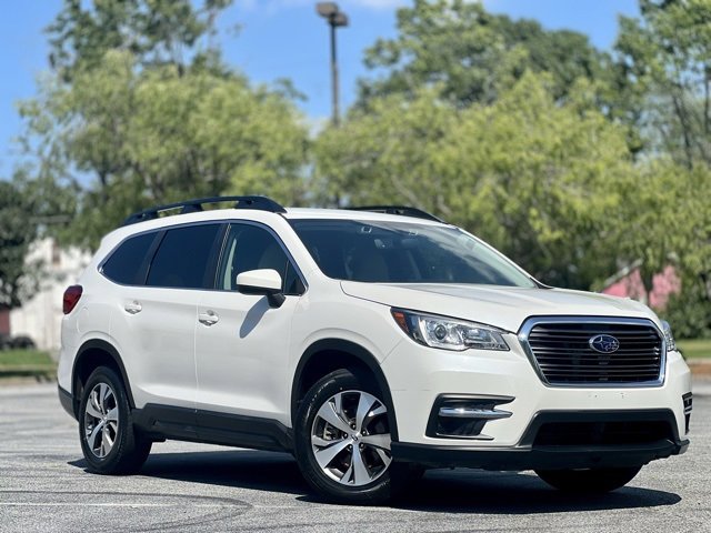 Used 2020 Subaru Ascent Premium w/ Convenience Package image 3