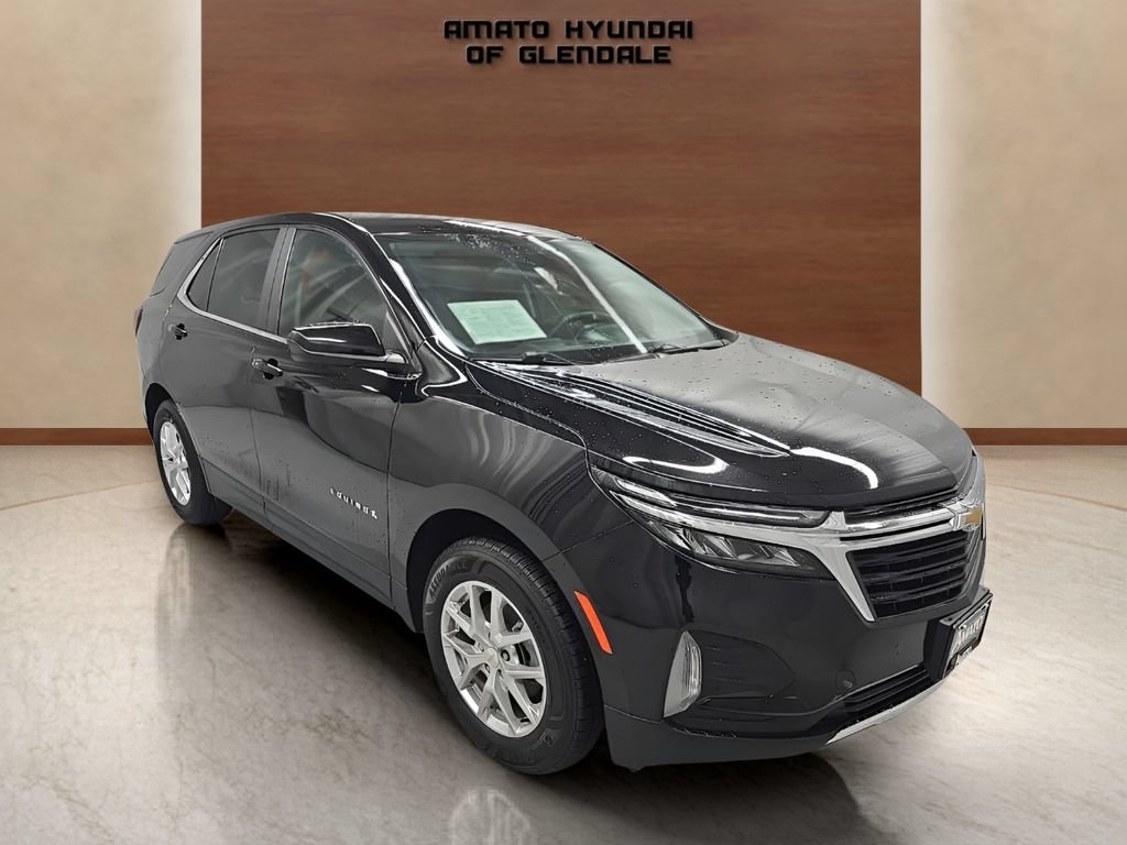 Used 2024 Chevrolet Equinox LT w/ Driver Convenience Package AWD/4WD image 9