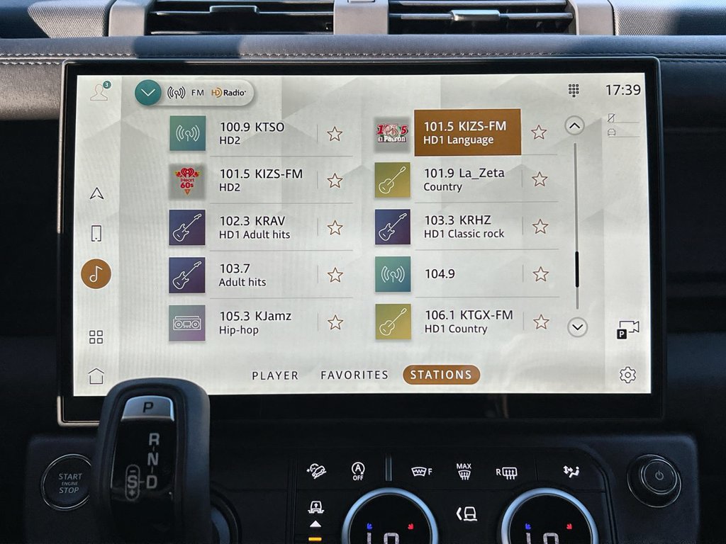 New 2026 Land Rover Defender 110 X-Dynamic SE AWD/4WD image 23