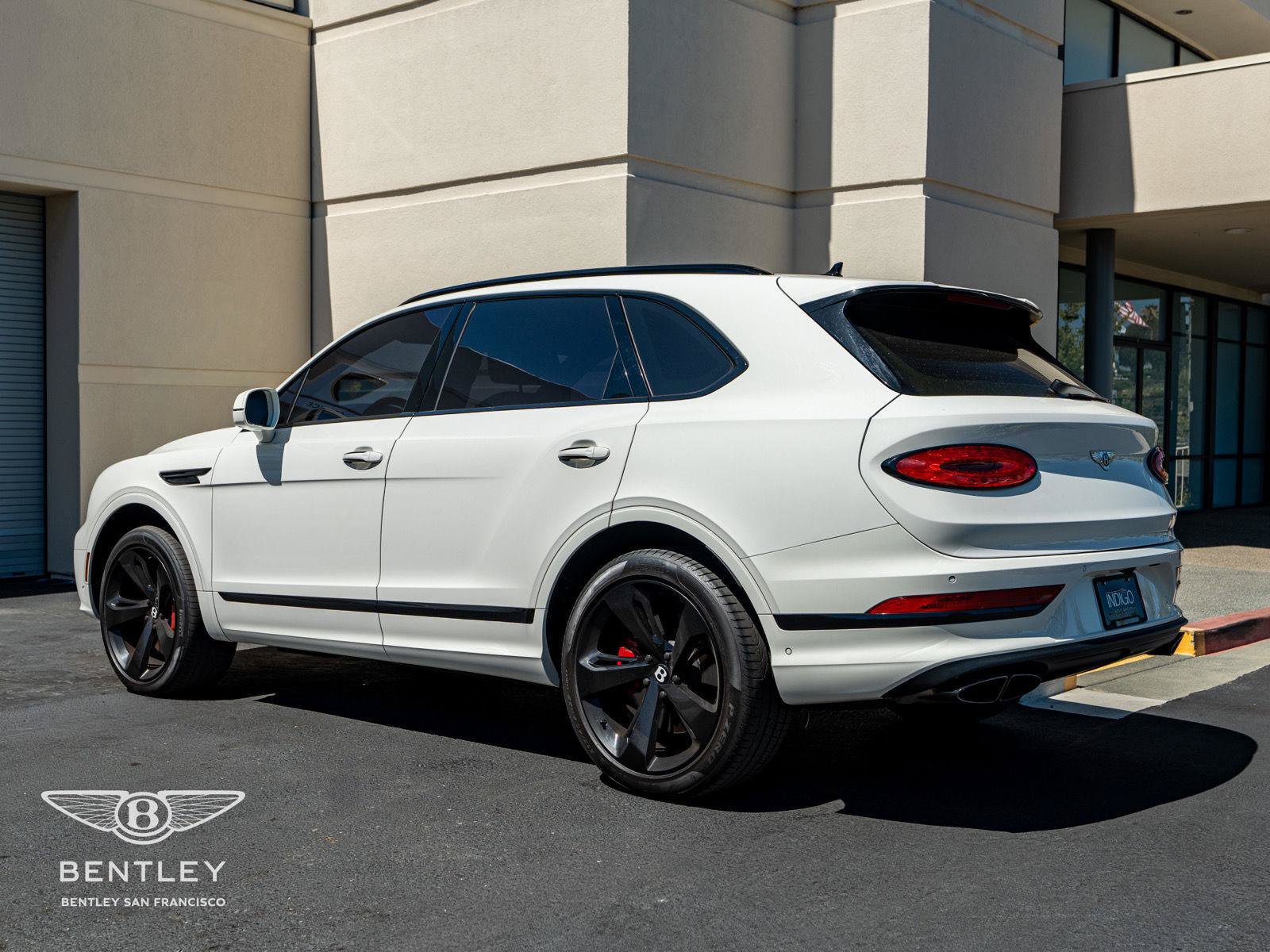 Used 2023 Bentley Bentayga AWD/4WD image 6