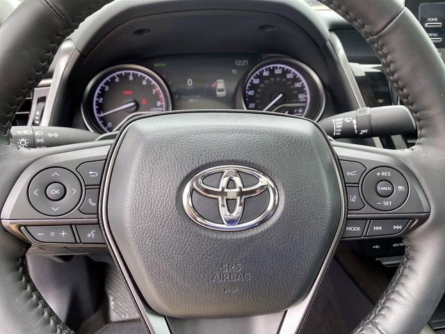 Used 2024 Toyota Camry SE w/ Cold Weather Package AWD/4WD image 13
