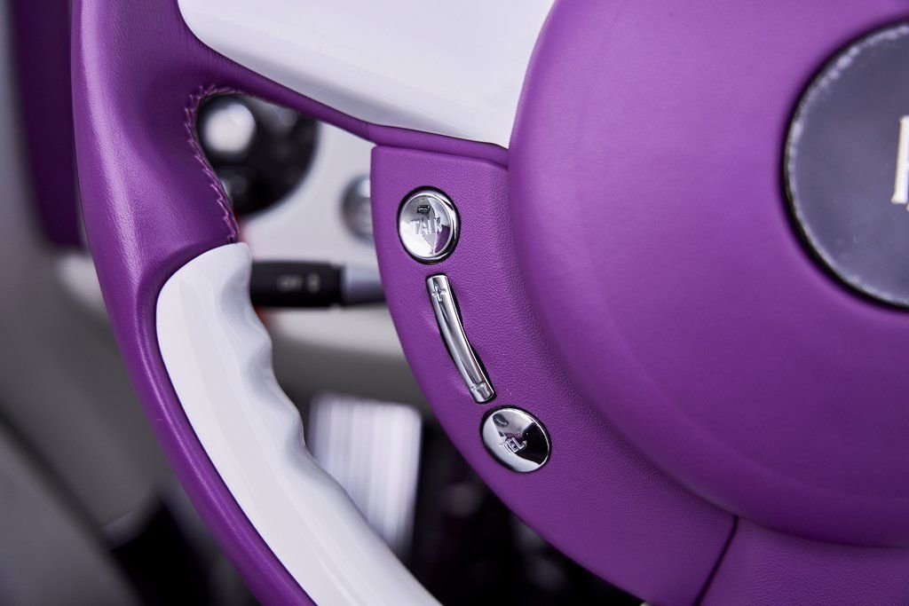 Used 2008 Rolls-Royce Phantom Drophead Coupe image 65