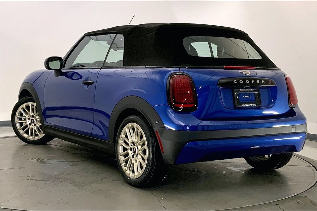 Used 2026 MINI Cooper S FWD image 2