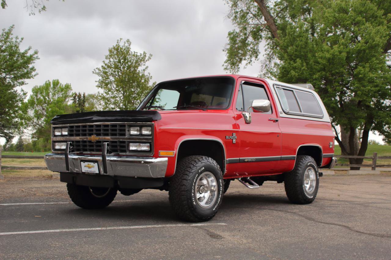 Used 1991 Chevrolet Blazer 4WD image 11