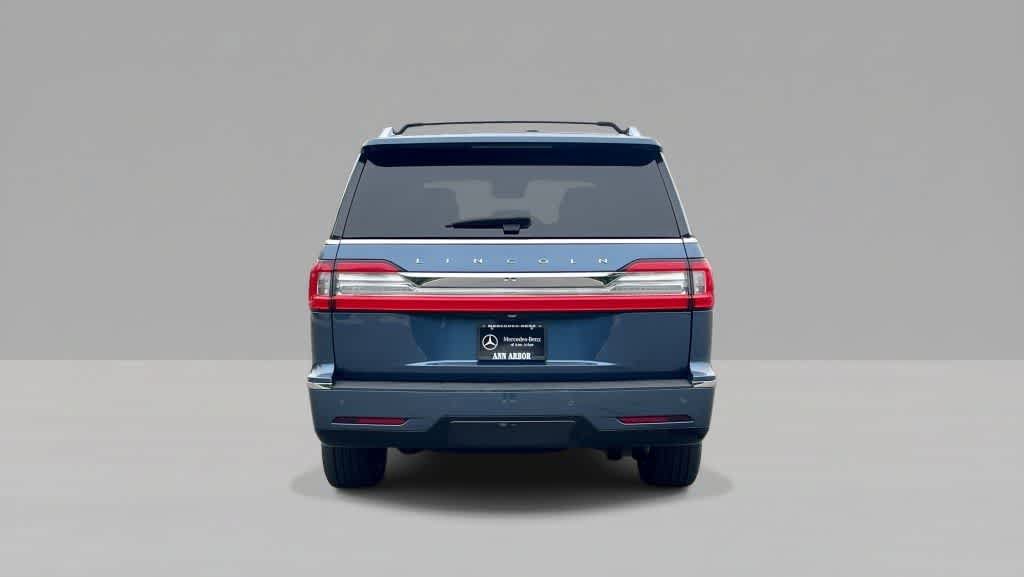 Used 2019 Lincoln Navigator Reserve AWD/4WD image 7