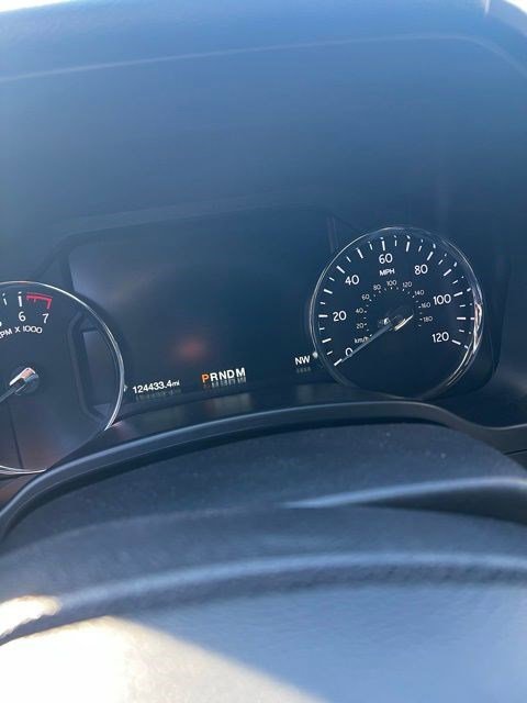 Used 2018 Ford Expedition Limited image 11