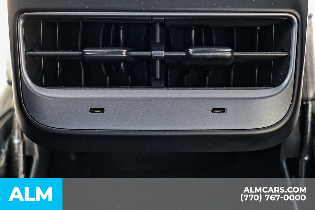 Used 2024 Tesla Model Y Long Range image 51