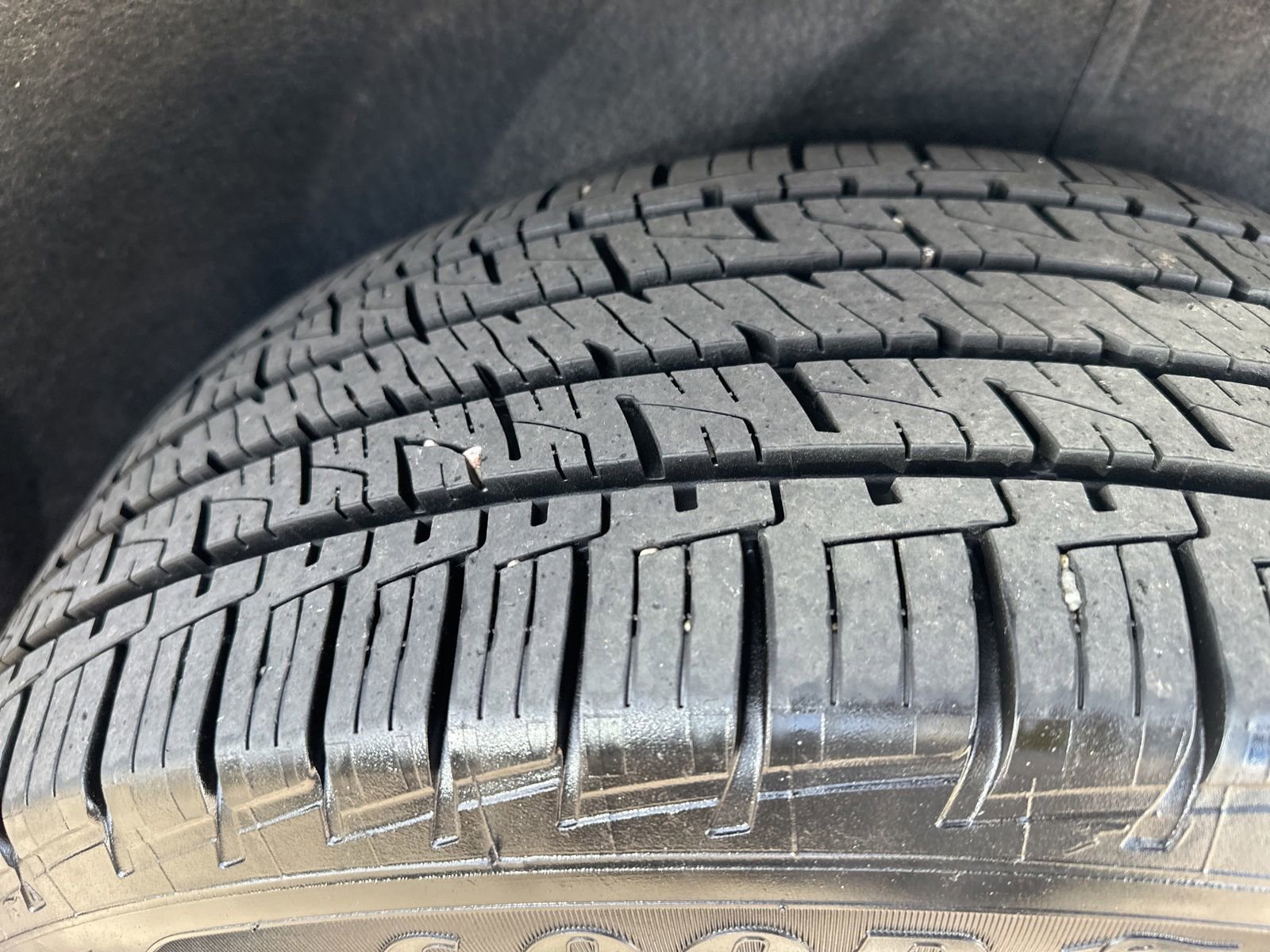 Used 2018 GMC Acadia Denali AWD/4WD image 9