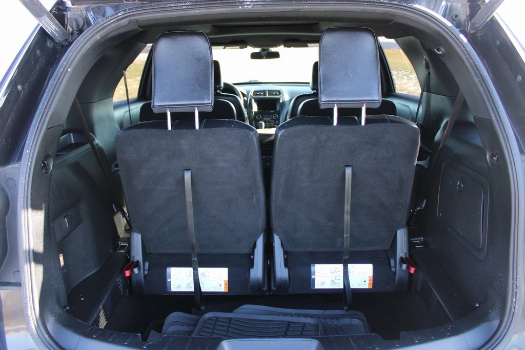 Used 2019 Ford Explorer XLT w/ Equipment Group 202A image 34