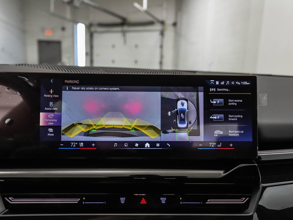 Certified 2025 BMW 530i xDrive w/ Premium Package image 17