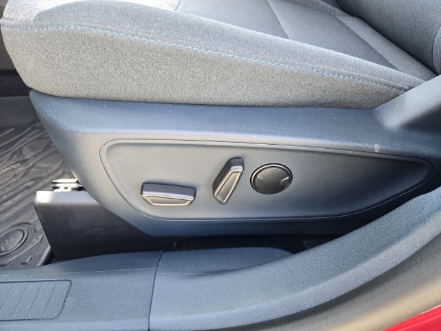 Used 2025 Ford Maverick XLT w/ XLT Luxury Package FWD image 15
