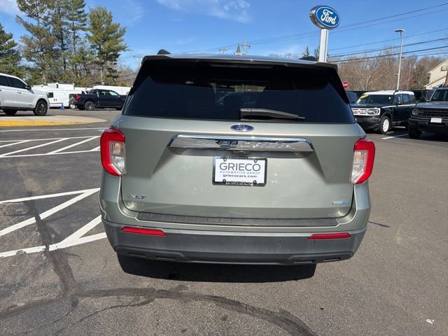 Used 2020 Ford Explorer XLT w/ Comfort Package image 6