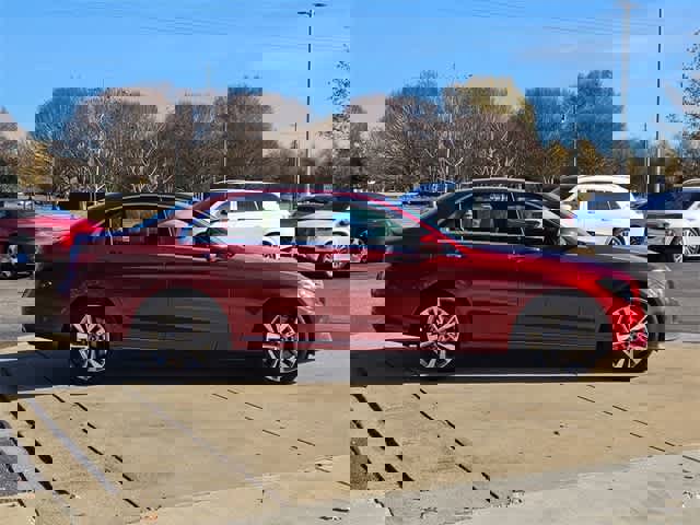 Used 2018 Mercedes-Benz C 300 4MATIC Sedan image 9