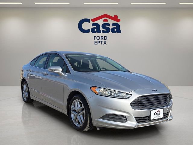 Used 2016 Ford Fusion SE image 1
