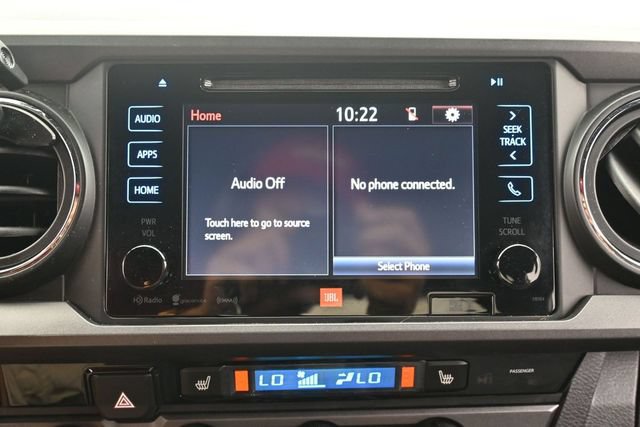 Used 2017 Toyota Tacoma TRD Off-Road AWD/4WD image 22