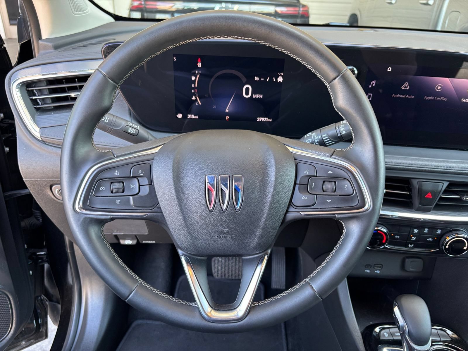 Used 2025 Buick Encore GX Preferred AWD/4WD image 50