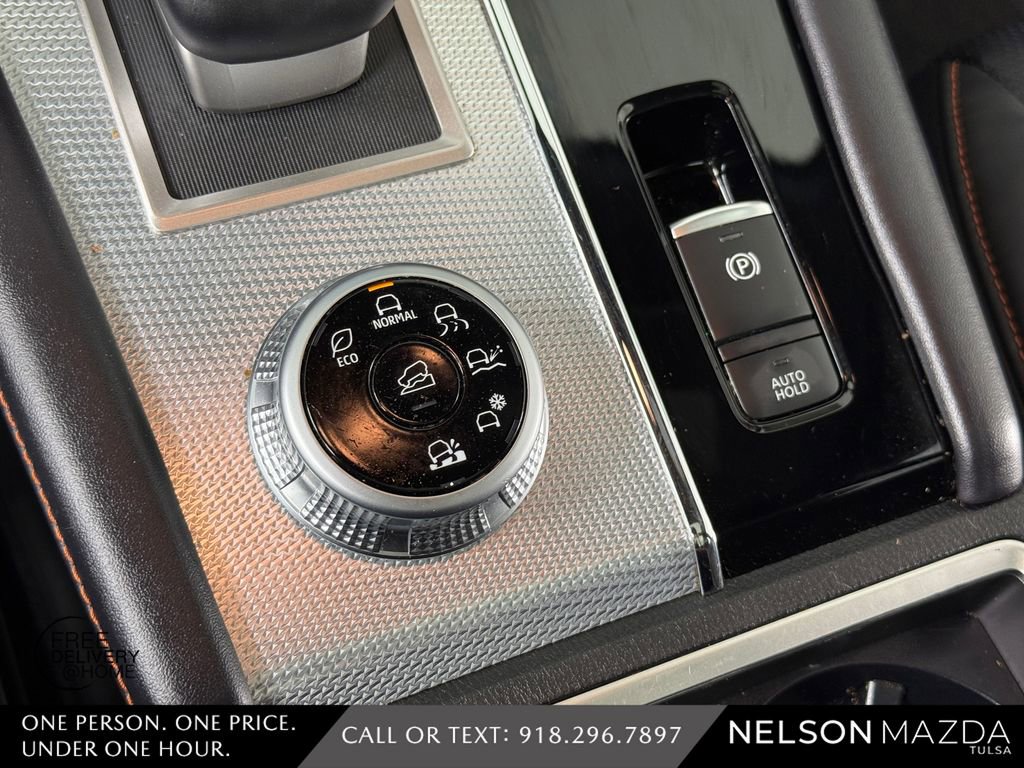 Used 2022 Mitsubishi Outlander SEL AWD/4WD image 36