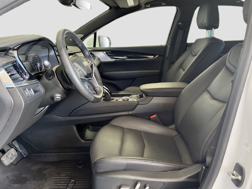 Used 2024 Cadillac XT5 Premium Luxury AWD/4WD image 22