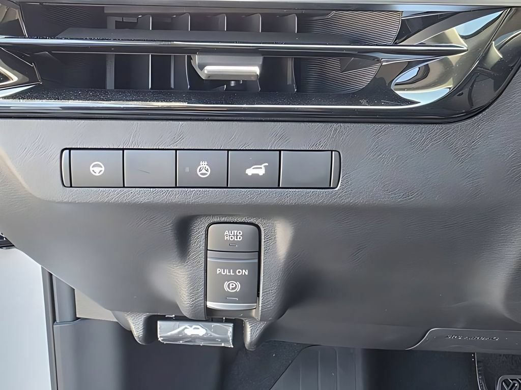New 2025 Nissan Murano SL AWD/4WD image 13