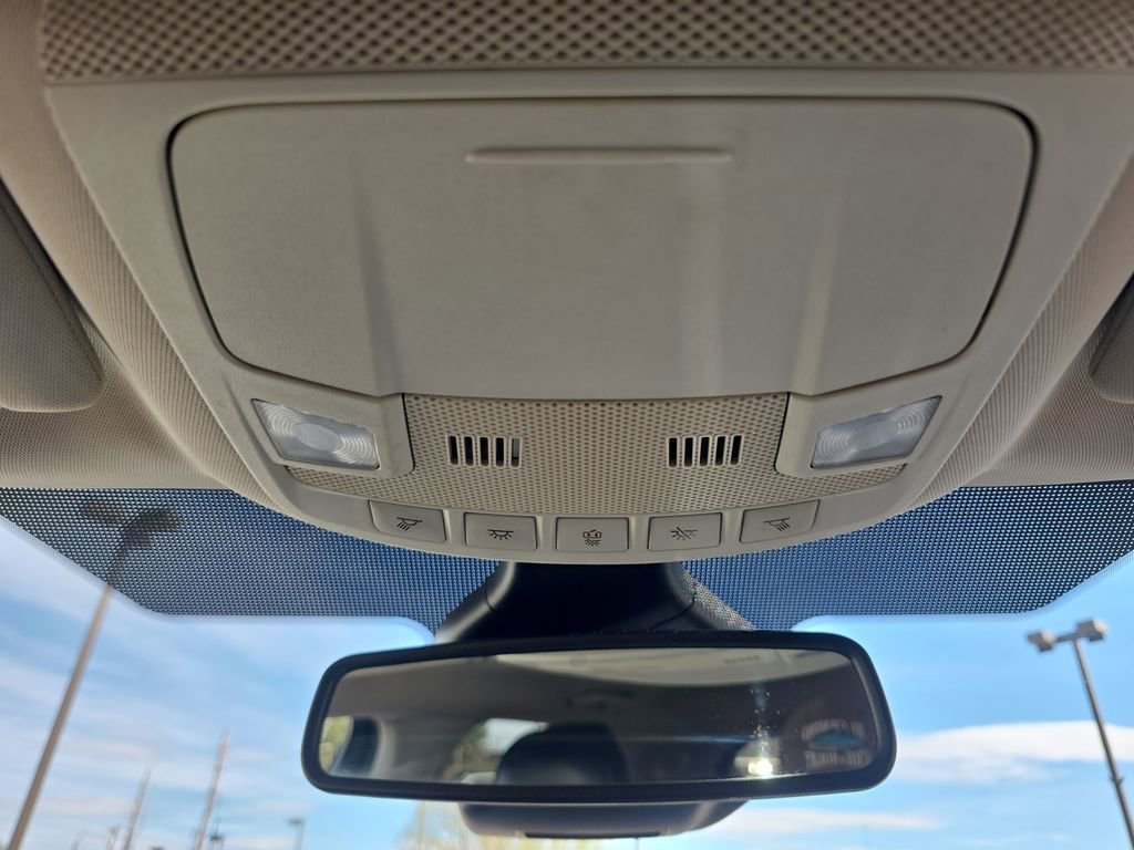 Used 2024 Ford Edge Titanium image 21