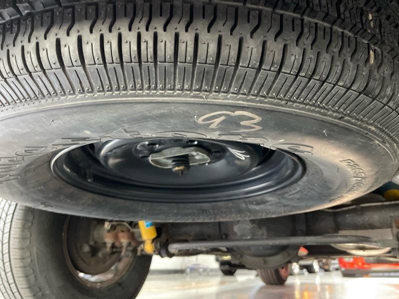 Used 1999 Cadillac Escalade 4WD image 64
