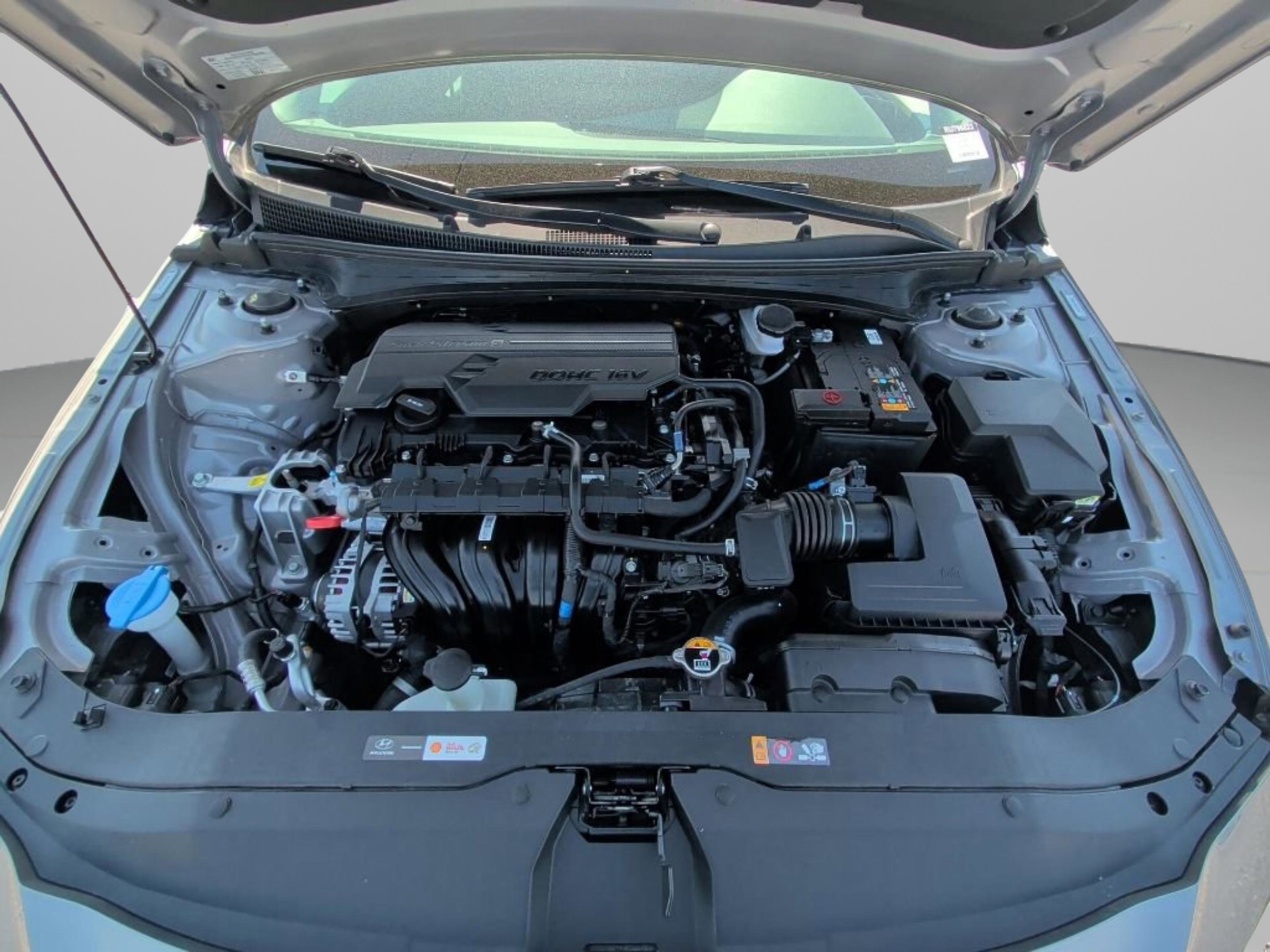 Used 2024 Hyundai Elantra SEL FWD image 10