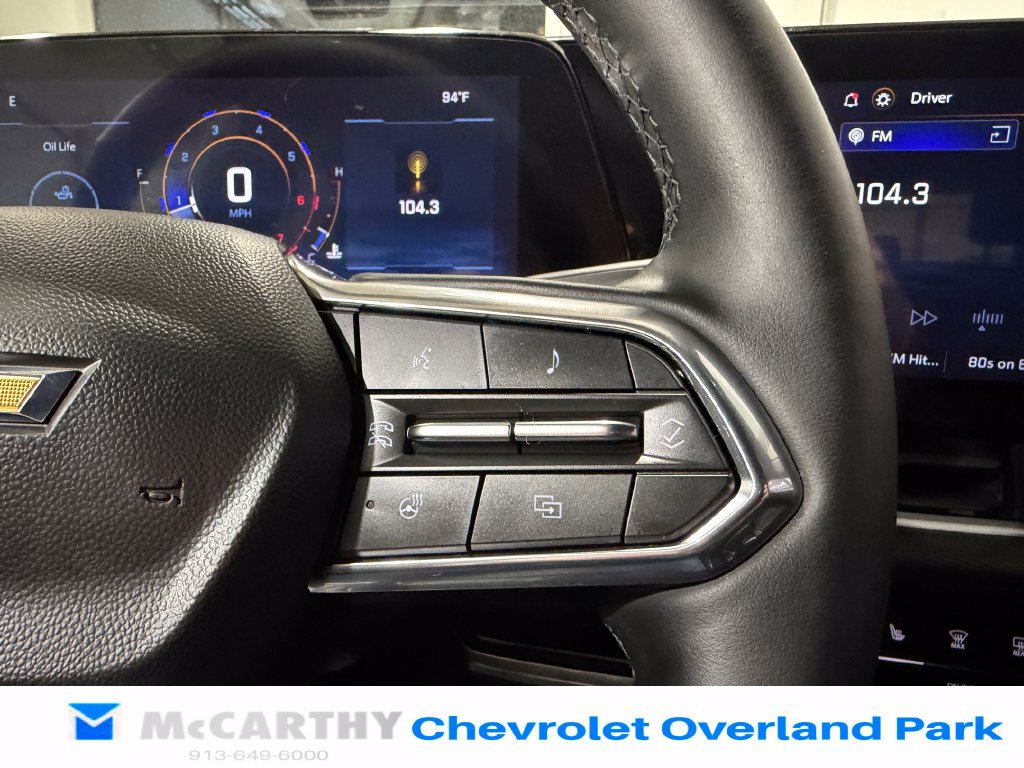 Used 2025 Chevrolet Equinox LT AWD/4WD image 15