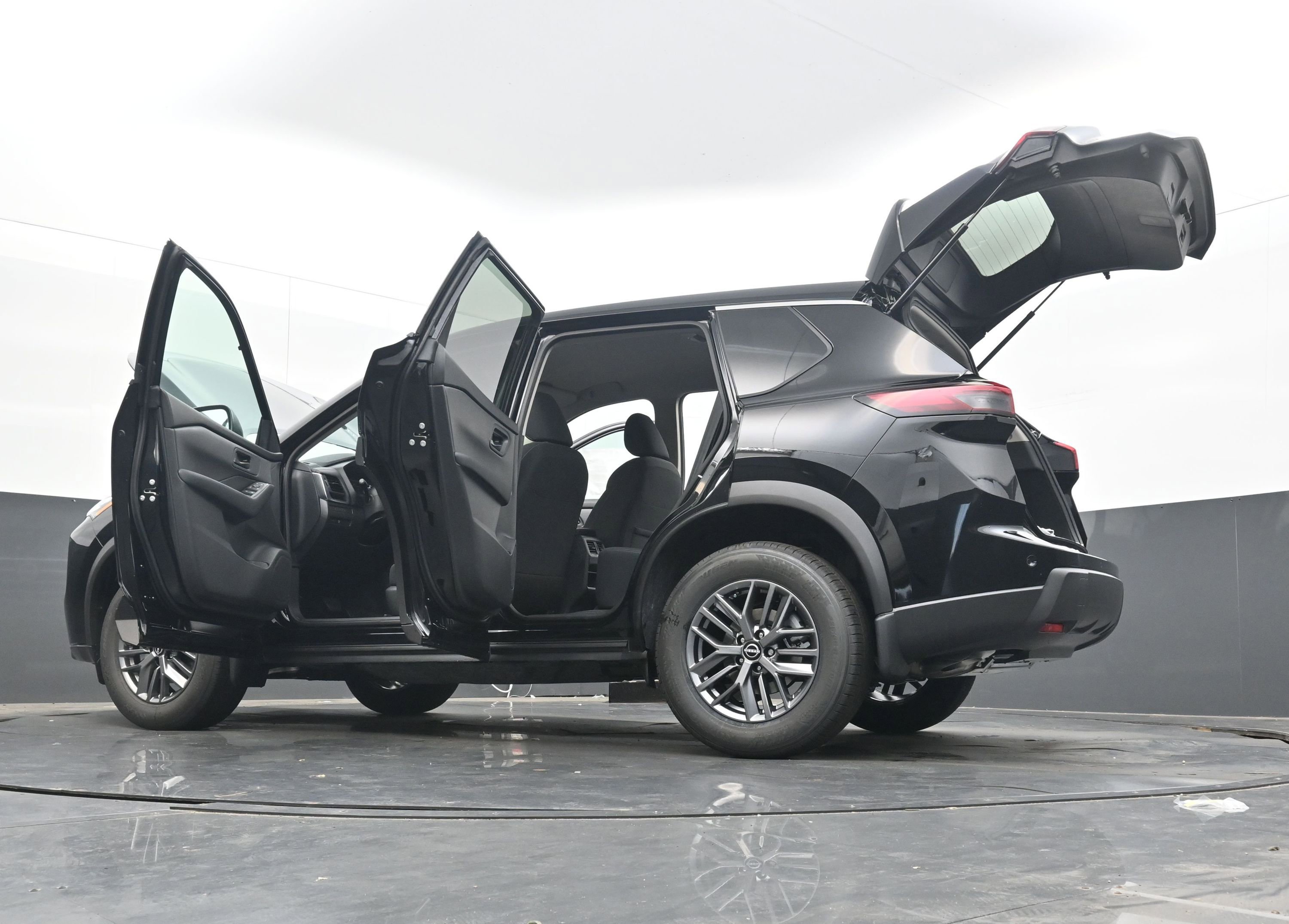 New 2026 Nissan Rogue S image 43