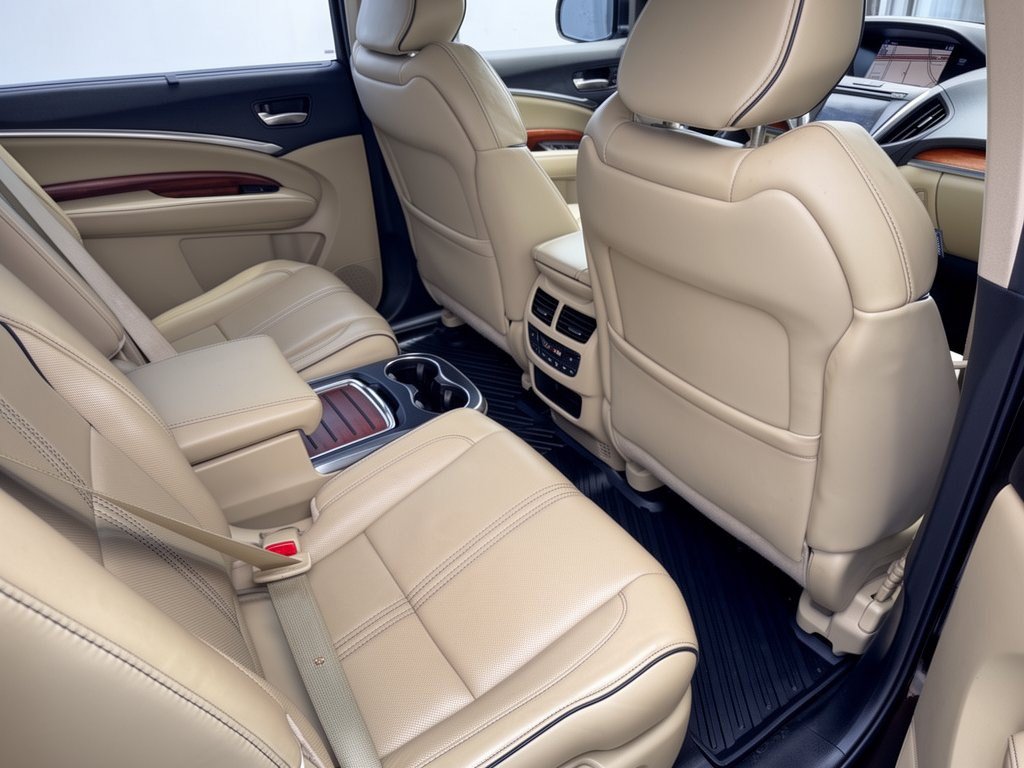 Used 2017 Acura MDX w/ Advance Package FWD image 29