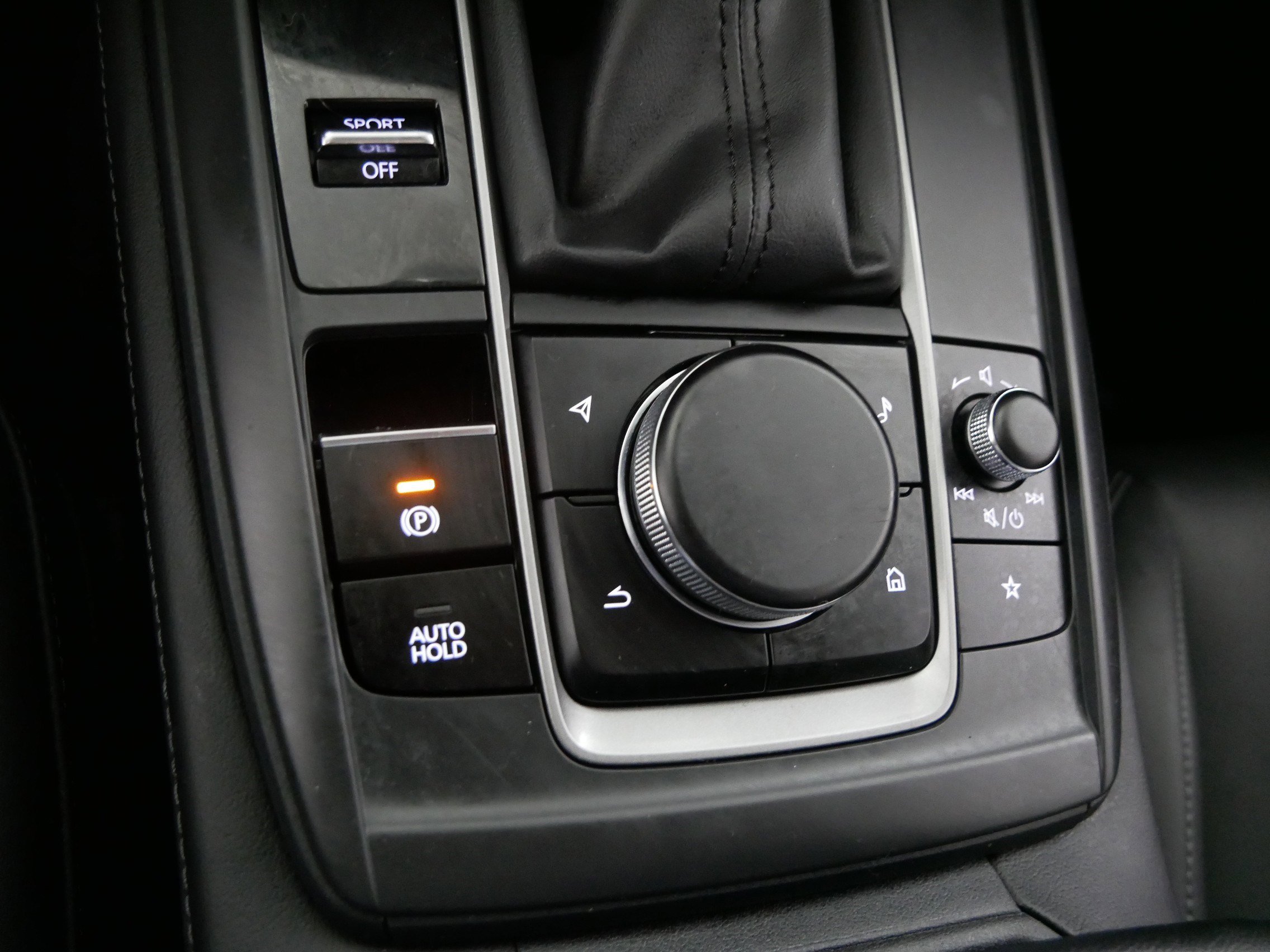 Used 2022 MAZDA CX-30 AWD 2.5 S w/ Select Package image 30