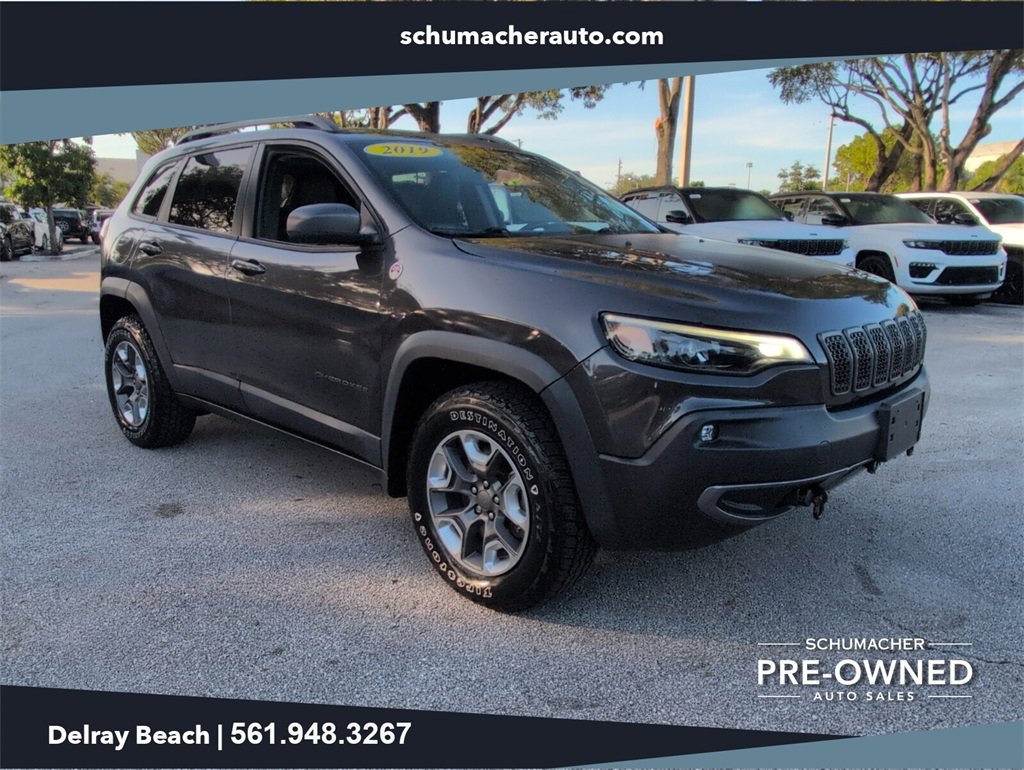 Used 2019 Jeep Cherokee Trailhawk w/ Comfort/Convenience Group