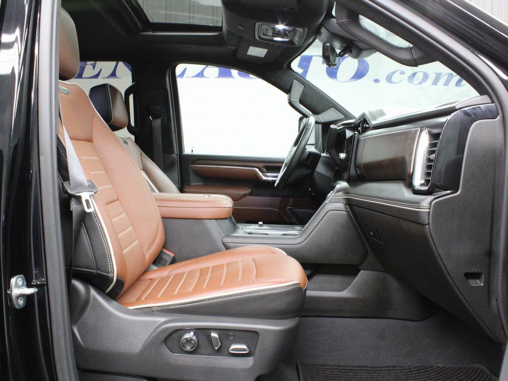 Used 2024 GMC Sierra 2500 Denali w/ Technology Package image 34