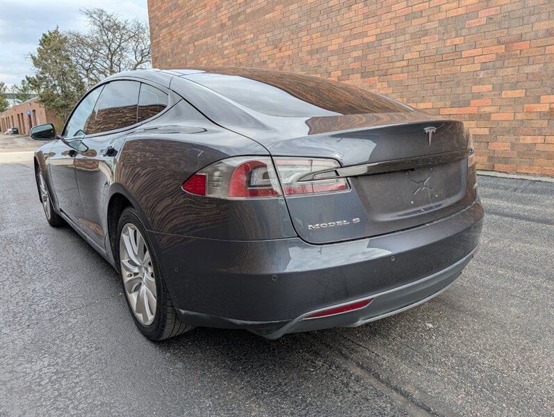 Used 2015 Tesla Model S Performance AWD/4WD image 4