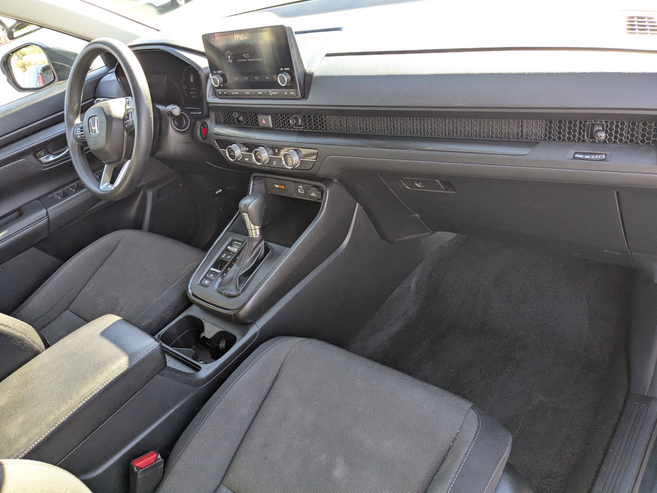 Used 2023 Honda CR-V LX image 31