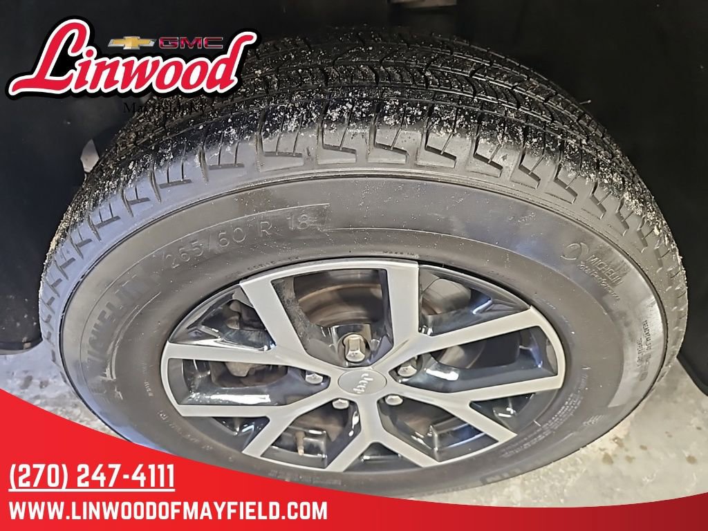 Used 2024 Jeep Grand Cherokee L Limited w/ Luxury Tech Group II image 8